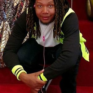 Meet your Posher, Cameron